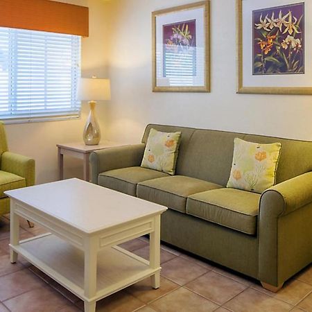 Resort Sixty-Six Holmes Beach Bagian luar foto